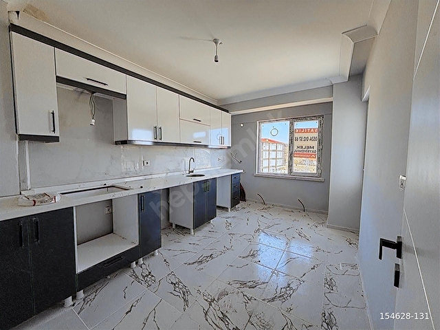 EMSALSİZ BÖLGENİN EN UYGUN 3 +1 DAİRESİ YEŞİLTEPE MAHALLESİNDE