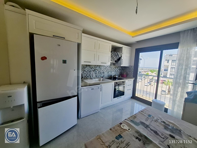 Kuşadası Davutlar bölgesinde 3+1 ara kat Deniz manzaralı daire - Görsel 8