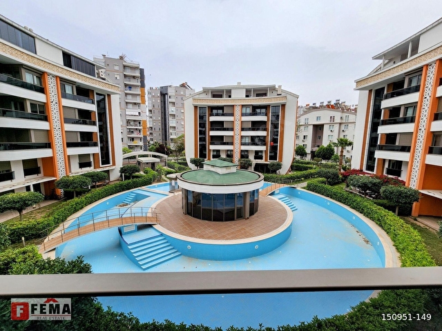 Lüks Donanımlı Sitede Satılık 4+1 Rezidans - For Sale - Görsel 20