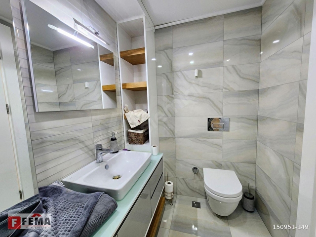 Lüks Donanımlı Sitede Satılık 4+1 Rezidans - For Sale - Görsel 25