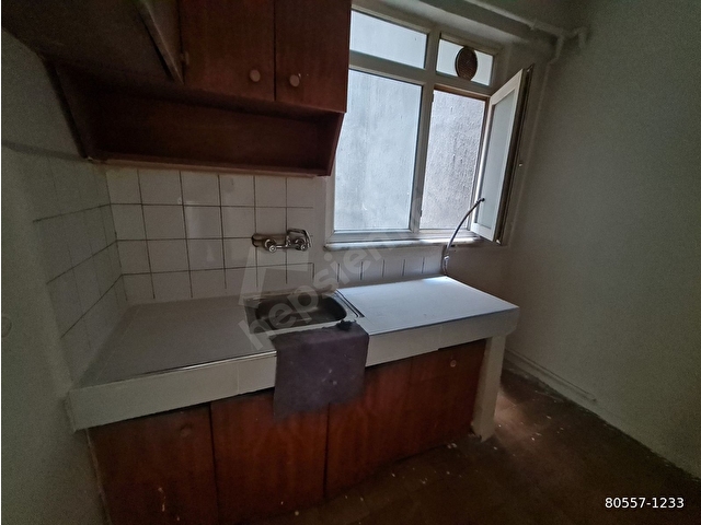PAŞAMDAN FATİH MEVLANAKAPIDA KİRALIK ARAKAT DAİRE - Görsel 3