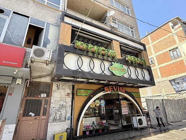 HOME PARKTAN KANARYA MERKEZİ KONUMDA SATILIK BİNA