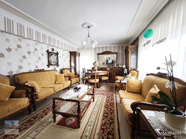 MERKEZDE 10 YAŞINDA / KAPALI OTOPARKLI / SATILIK 3+1 DAİRE - Görsel 25