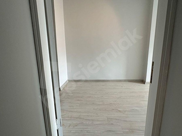 TURAN GÜNEŞ CADDE ÜZERİ - ÖN CEPHE - KOMPLE YAPILI SATILIK OFİS - Görsel 18
