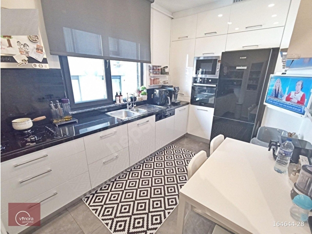 GÖZTEPEDE ÖZGÜRLÜK PARKI VE MARMARAYA YAKIN BALKONLU 3+1 SATILIK DAİRE - Görsel 6
