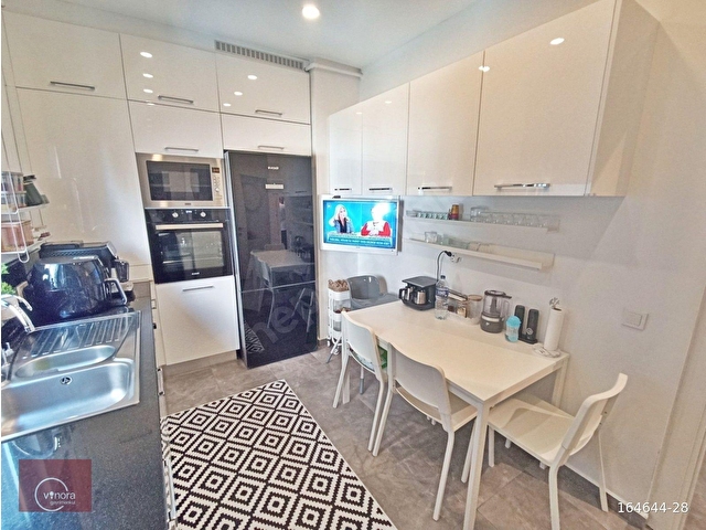 GÖZTEPEDE ÖZGÜRLÜK PARKI VE MARMARAYA YAKIN BALKONLU 3+1 SATILIK DAİRE - Görsel 3