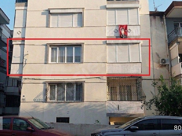 Menderes Mahallesinde Eşyalı  Doğalgazlı 3+1 Kiralık Dire