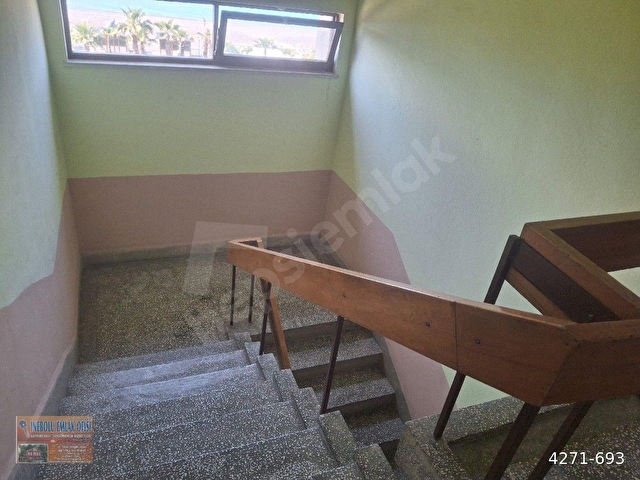 DENİZE SIFIR KONUMDA YOL KENARI GENİŞ 2+1 DAİRE - Görsel 3