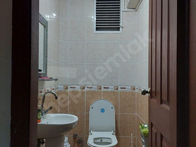 UĞUR MUMCU MAHDE HAYDAR ALİYEV PARK YANI, YAPILI 5+1 ÇiFT CEPHE - Görsel 24
