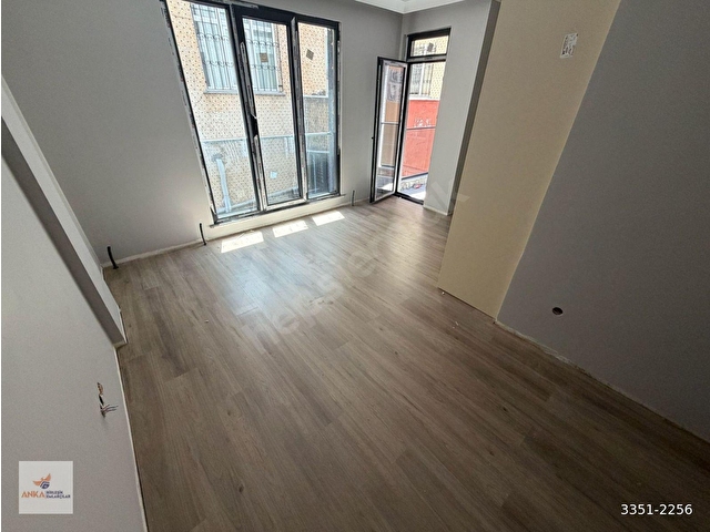 ANKADAN ÜSKÜDAR BULGURLU CADDE ÜSTÜ 2+1 SIFIR FIRSAT ! - Görsel 3