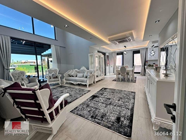 Gül Çelik’ten Döşemealtı Havuzlu Modern 6+2 Lüks Villa