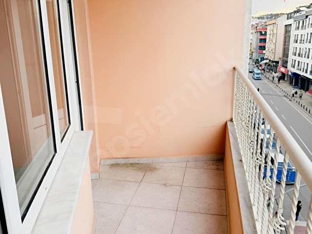 ÜMRANİYE ÇARŞIDA SÜTÇÜ İMAM CADDESİNDE KİRALIK 3+1 DAİRE - Görsel 26