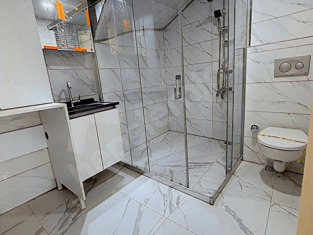 DEMET SAİM ÇIKRIKÇI CAD. ÜZERİ 2+1 ASANSÖR OTOPARK SIFIR SATILIK - Görsel 17