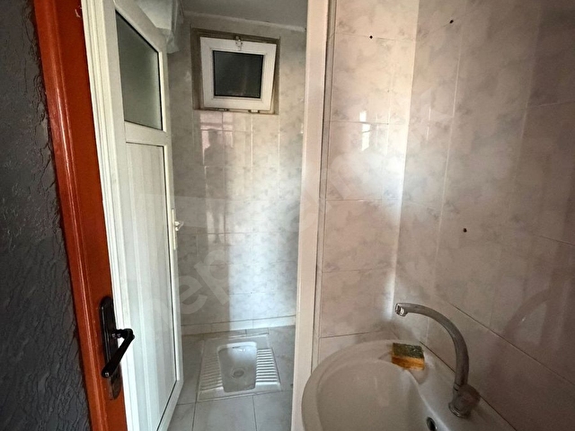 Zeytinli mahallesinde satılık 2+1 kattan bölme - Görsel 6