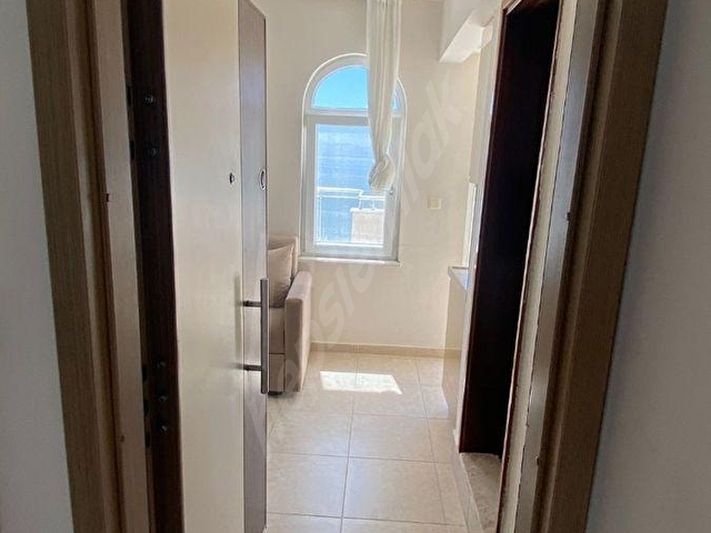 ALTINOLUK / YAĞCILAR DENİZ VE DAĞ MANZARALI 1+1 TERASLI DAİRE - Görsel 13