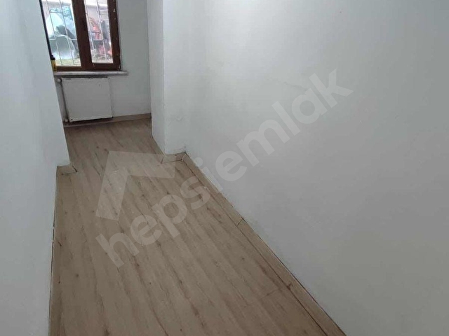 GÜLBAHAR MH ÇİL SOKAKTA KİRALIK GİRİŞ KAT - Görsel 10