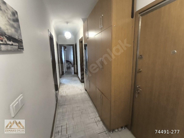 ZEMAKS EMLAKTAN 14MAYIS MAHALLESİNDE SATILIK 3+1 GİRİS KATI DAİRE - Görsel 6