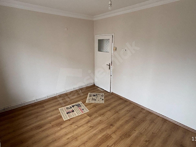 Remax Midden Yarış Ortaokulu Karşısı 2+1 Ara Kat Kiralık Daire - Görsel 24
