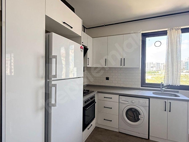 ÇARKIPARE DE FULL EŞYALI 1+1 KİRALIK - Görsel 3