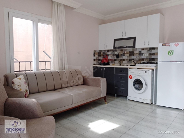 BARAJYOLUNDA CADDEYE YAKIN EŞYALI KİRALIK BAHÇELİ 1+1 DAİRE - Görsel 3