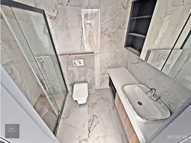 BULVAR ÜZERİ GENİŞ AİLERE ÖZEL 3 BANYOLU ULTRA LÜX 18.KAT 5+1 270M² KİRALIK - Görsel 30