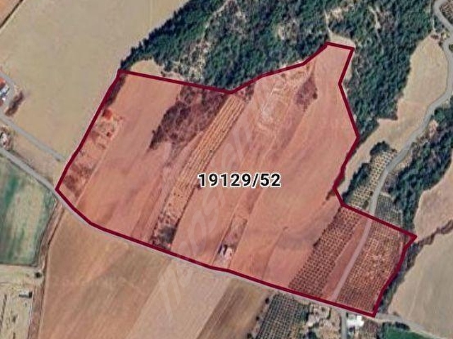 KARAÖMERLİ 4112 M², ASFALTA SIFIR, GÖL MANZARALI,ETRAFI ÇEVRİLİ. - Görsel 17