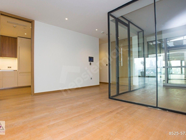 ZORLU CENTER KIRALIK TEK YETKILI 224 M2 LUKS OFIS KATI - Görsel 15