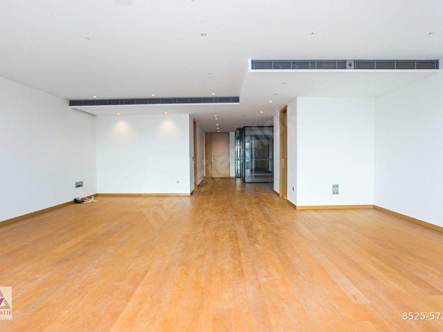 ZORLU CENTER KIRALIK TEK YETKILI 224 M2 LUKS OFIS KATI - Görsel 8