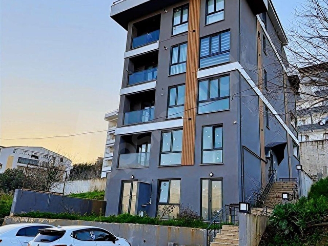 Kiralık Zemin Kat Ters Dubleks 3+1 Konforlu Yaşam Fırsatı