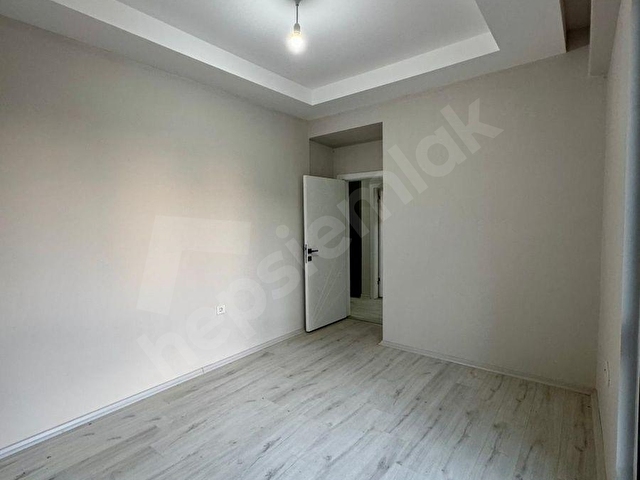 Kiralık Zemin Kat Ters Dubleks 3+1 Konforlu Yaşam Fırsatı - Görsel 25