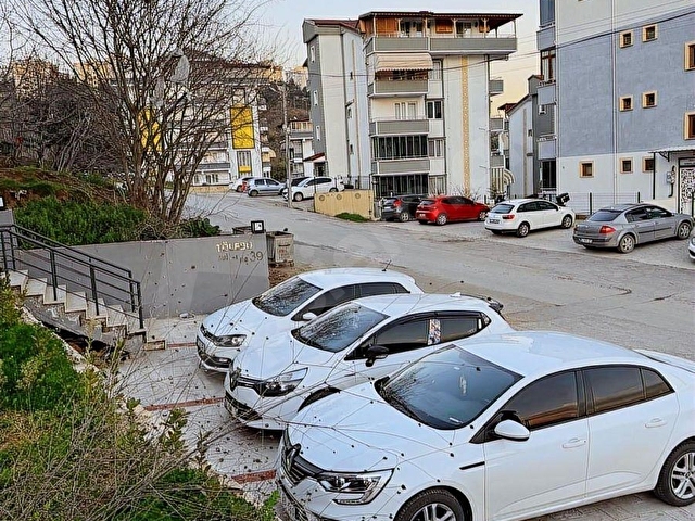 Kiralık Zemin Kat Ters Dubleks 3+1 Konforlu Yaşam Fırsatı - Görsel 4