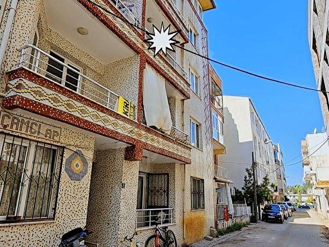 Kuşadası Davutlar Merkezde Kiralık 2+1 Daire
