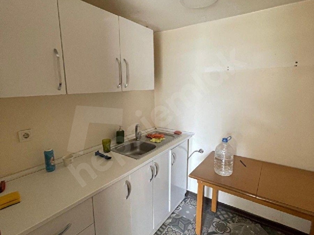 ANDAÇ EMLAKTAN ABDURRAHMAN MAH.MİGROS KARŞISINDA YAŞAR ATLI PLAZA YANI KİRALIK 1+1 AYRI MUT - Görsel 8