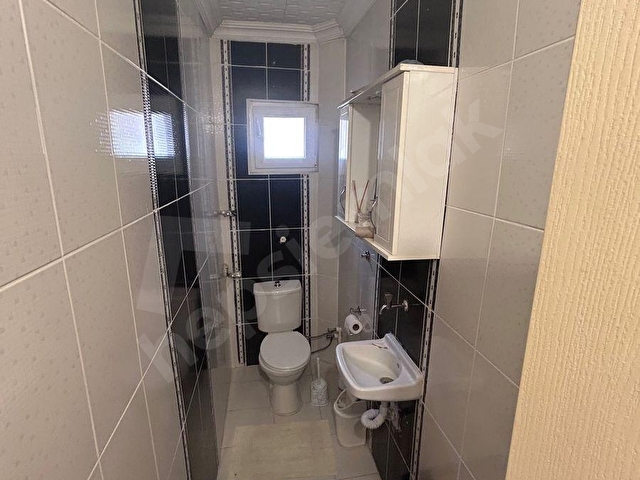 DOKUZ EYLÜL SOKAKTA MOBİLYALI EŞYALI 2+1 KOMBİLİ DAİRE - Görsel 12