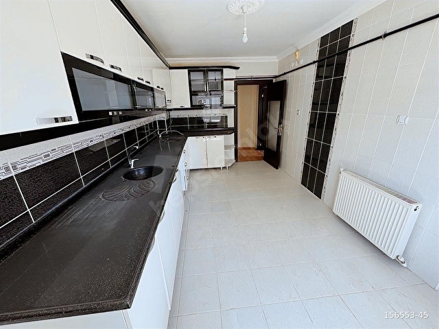 PUSULADAN K.KAZAN MERKEZDE ASANSÖRLÜ 2. KAT KİRALIK DAİRE - Görsel 3