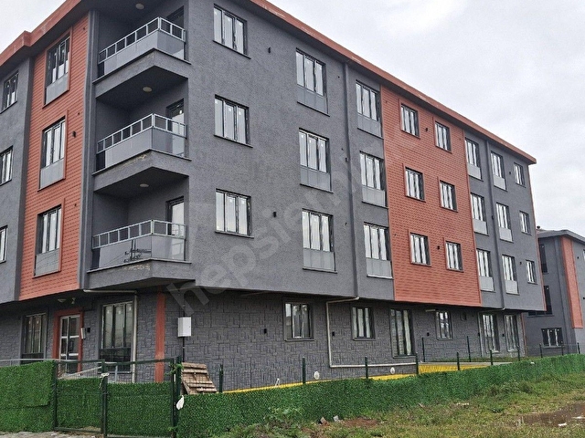 TEKİRDAĞ MURATLI KURTPINAR MAH.DE CADDE ÜZERİ AKILLI EV SİSTEMİ OLAN  4. KAT 1+1  DAİRE  KİRALIKTIR. - Görsel 2