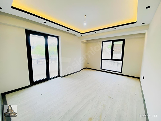 BAŞİSKELEDE 2 BLOKLU BUTİK SİTE İÇERİSİNDE 2+1 ARA KAT DAİRE - Görsel 3