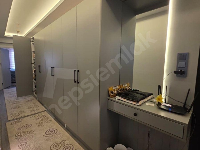 İNCEOĞLUNDAN HAMİDİYEDE SIFIR TADİLATLI LÜKS 3+1 SATILIK DAİRE - Görsel 3