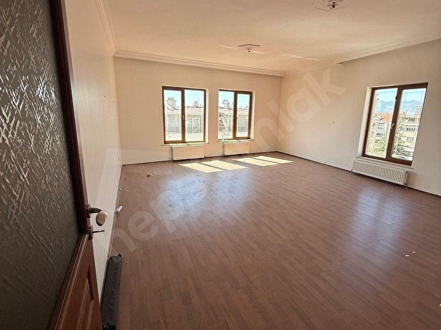 Alişahane mh d6 özel idare apt.merkezde kapalı otoparklı kiralık daire - Görsel 20