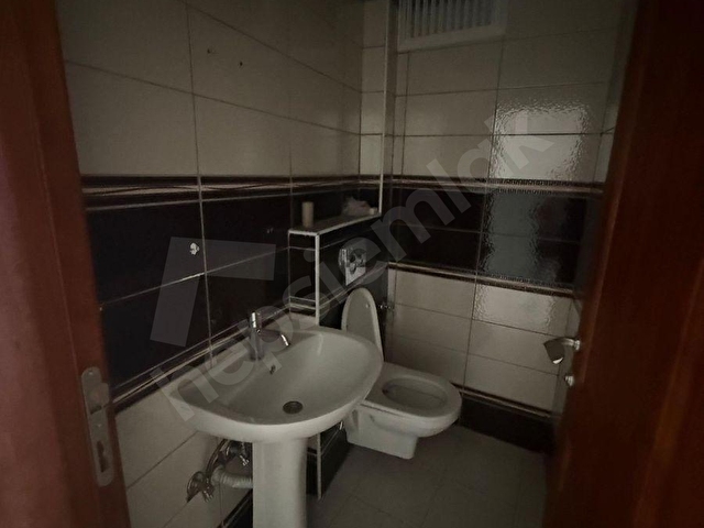 Alişahane mh d6 özel idare apt.merkezde kapalı otoparklı kiralık daire - Görsel 29