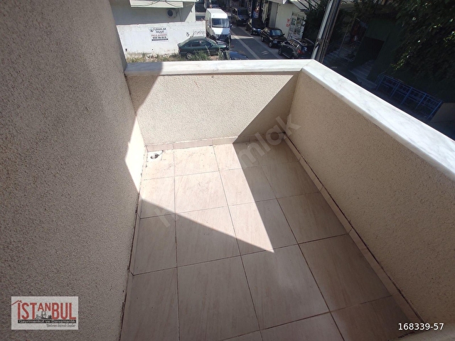 KAYIŞDAĞI MAHALLESİNDE ARAKAT 2+1 ÇİFT BALKONLU SATILIK DAİRE - Görsel 7