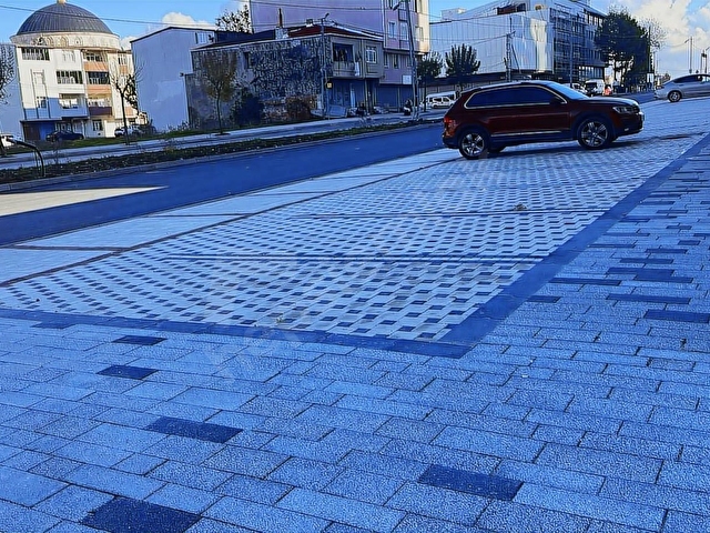 ÇINAR DAN BAHÇEŞEHİR ISP.KULE BİZİMEVLER 10 KİRALIK 220 M²İŞYERİ - Görsel 8