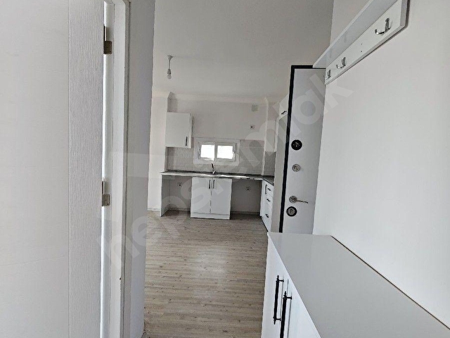 SARIÇAM ÇARKIPAREDE UYGUN FİYATLI 1+1 DAİRE GENİŞ OTURUMLU ✔️ - Görsel 10