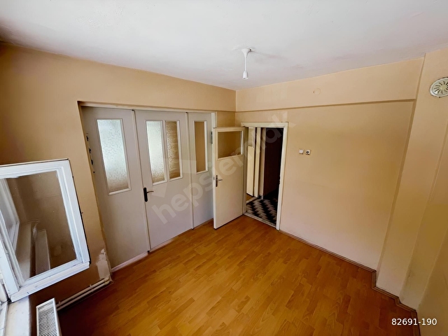 CANCANDAN STADYUM YANI KUPONUN KUPONU 3+1 KİLERLİ SATILIK DAİRE - Görsel 3