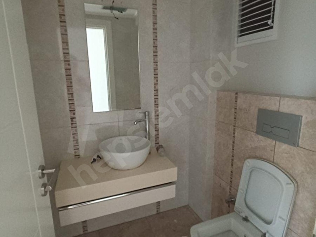 TÜRKMENBAŞI BULVARINDA SOSYAL YAŞAM ALANLI YÜZME HAVUZLU GÜVENLİKLİ SİTEDE 4+1 LÜX DAİRE - Görsel 7