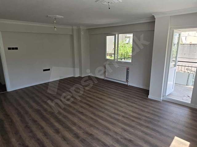 BORNOVA ZAFER CADDESİNDE TAMAMI SIFIR TADİLATLI 3+1 FIRSAT DAİRE - Görsel 7
