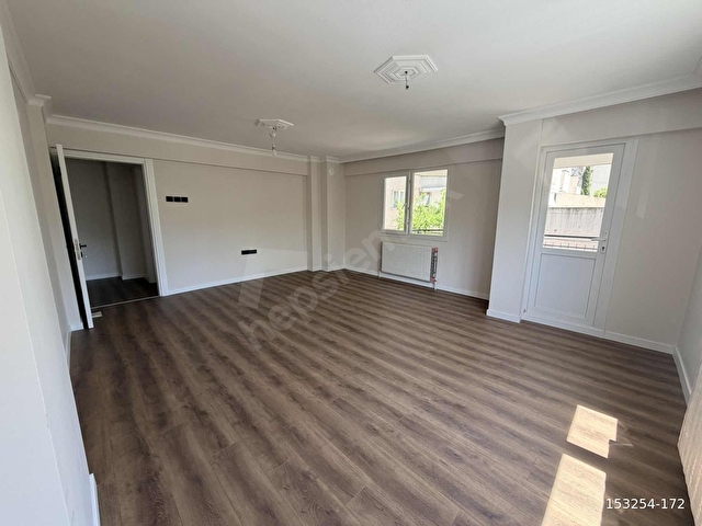 BORNOVA ZAFER CADDESİNDE TAMAMI SIFIR TADİLATLI 3+1 FIRSAT DAİRE - Görsel 8