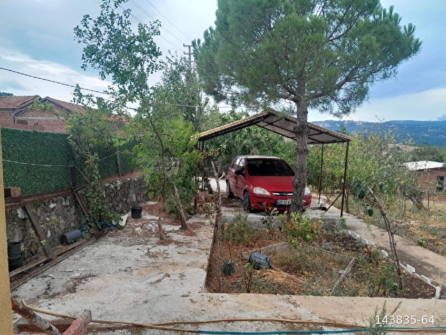 İVRİNDİ KORUCU DA MÜSTAKİL EV - Görsel 14