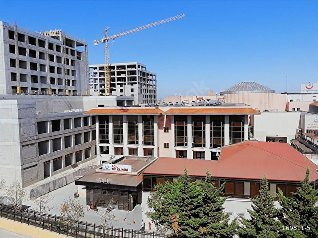 ÇELEBİ EMLAKTAN DEVLET HASTANESİ KARŞISINDA SATILIK OFİS