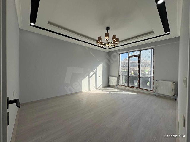 ARNAVUTKÖY DEVLET HASTANESİNE YAKIN SATILIK 2.KAT 2+1 90M2 - Görsel 23